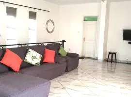 Camp D villa - Nsambya