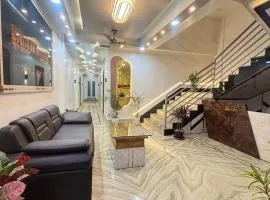 Alishba Hotel And Restaurant