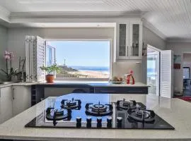 Central, Beachfront Home