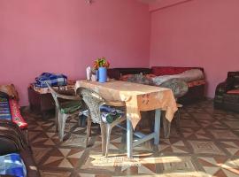 Shiva Homestay, מלון בMunsyari