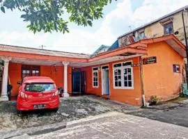 OYO 92759 Penginapan Piji Kembar