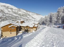 SOWELL HÔTEL L'Alpe Blanche, khách sạn ở Vars