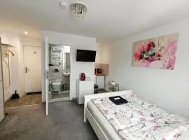 Ferienwohnung "Magic Crystal"