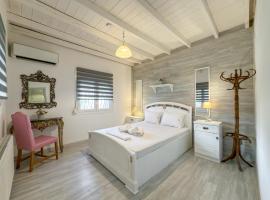 Stone Haven & Garden near the Sea, hotel di Methoni