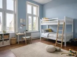 Luxury villa with pool for 14 people