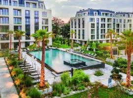 Azure Coast Horizon - free parking