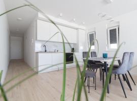 Nin में, होटल L&L Nin Seabreeze Apartments 1