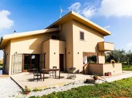 Lidia's Guest Home BBQ AC Wi-Fi 8 posti by Proger