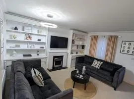 Modern 3BR House I Garden I Cambridge I Parking x 2