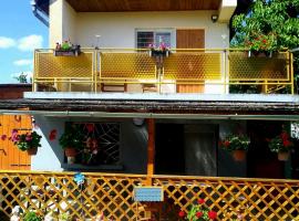 Oscar Apartman Rezi、Reziのホテル