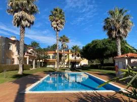 Praia Del Rey - Spacious and bright townhouse with golf view