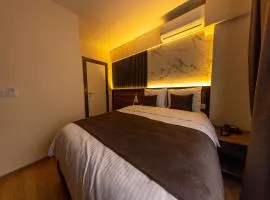 Elite Grandbaazar Hotel