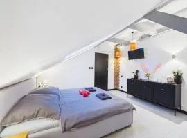 Romantic Studio Marki LoveAparts