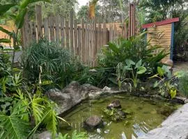 Le MORNE Aux F0US Cabanes & Jardin Tropical