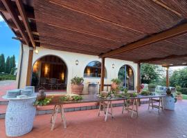 Casale di Valle Dimora Storica, hotel v destinaci Vinci