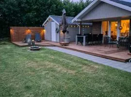 Family-Friendly Holiday Home Near Beach