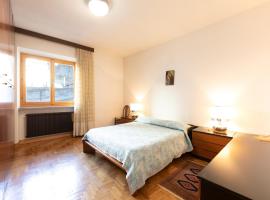 Castle in Clouds A holiday home, Hotel in Steinig