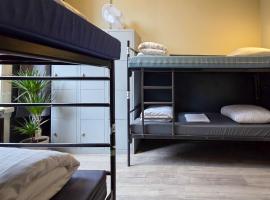 Hostel Cosmos Amsterdam, hotel i Amsterdam