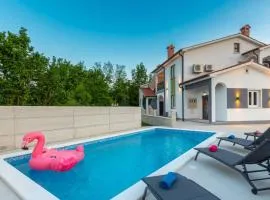 Villa Romano in Kukurini - Haus für 6-8 Personen