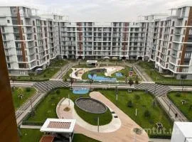 Modern 2-Bedroom Apartment with balcony