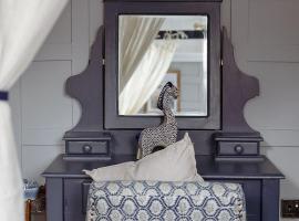 The Hart، فندق في أوتوكستر