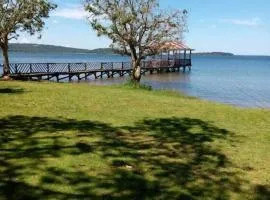 Woodacre tours and travel