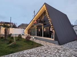 Rest House İsmayıllı A frame, готель у місті Ісмаїлли
