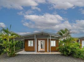 Tiny Homes Tamarindo, hotel i Tamarindo