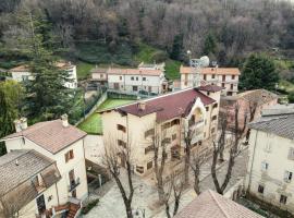 Fanesia coliving, hôtel à Fano Adriano