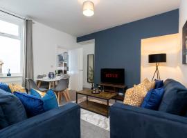 Jarrow Comfort Stay - Sleeps 6 Free Street Parking, Hotel in Jarrow