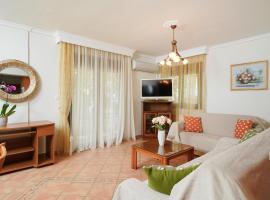 Althea Golden，Potamia的飯店