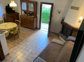 Maison de village la Croix sur Roudoule, Hotel in La Croix-sur-Roudoule