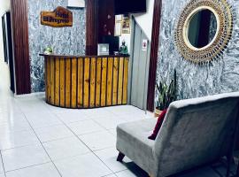 Hotel El Progreso - Económico, Central y Familiar en Armenia, хотел в Армения