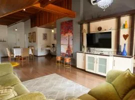 Cobertura com 3 suítes - 500m da Rua Coberta