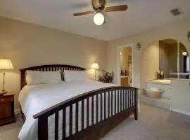 Rivers Edge Condo 902