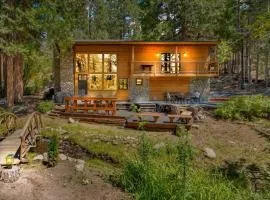 Little Bridge Lodge Stateline - Small Dogs Ok