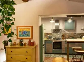Guardastrada Country House