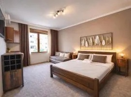 Heart of the City Stunning city View,Balcony Free Wi-Fi