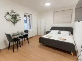 Aurion Pilsen Center - Modern apartment for 2