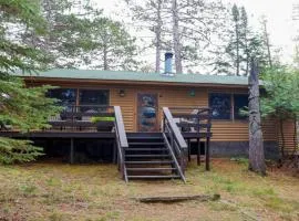 Traditional Cabin - Family Headquarter - 2 Bed Cabin - Fast Wi-Fi CB09