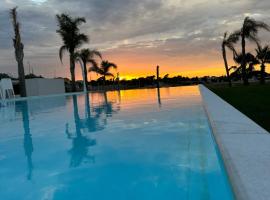 Morgana Holiday, hotel i Carini