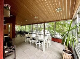 Lohja में, होटल Villa with all amenities 10 metres from Lohja lake