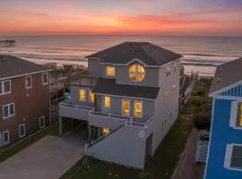 Nags Head MP 11, Oceanfront, Private Pool, Hot Tub, Free Pool Heat-Select Weeks, Pets OK