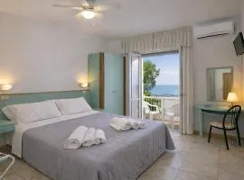 Hotel Dei Cesari - Breakfast XXL fino alle 12