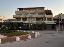 Villa Ljubica, hotel v Pakoštane