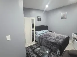 Newly Built detached studio apartment with private toilet and bath