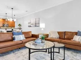 The Juliette by AvantStay - Sleeps 12 2 Units with Gated Free Parking in Historic District Savannah