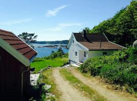 Private Cabin With Panoramic Views In Lillesand, hotel a Kvåse