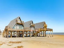 Come Enjoy the Best Beach View in Surfside