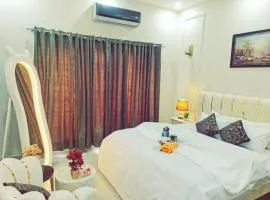 Spanish Furnished 5 Marla house DHA Phase 9 town Lahore
